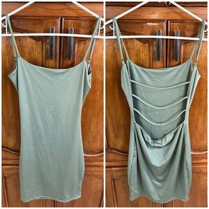 Heart & Hips Green Lace Open Back Adjustable Straps Mini Dress! Size Medium.